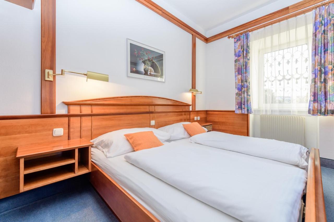 Gasthof Stoeckler Hotel Enns Buitenkant foto