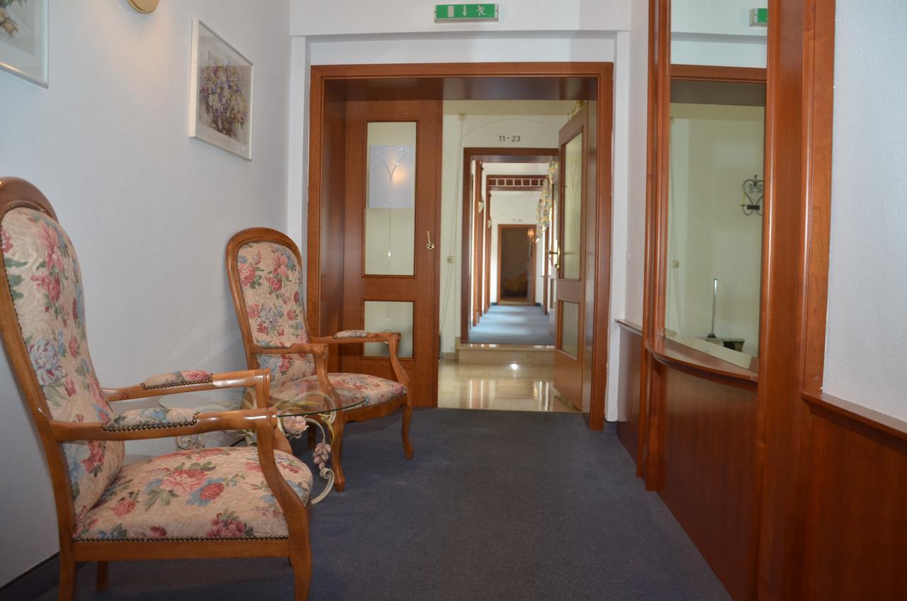 Gasthof Stoeckler Hotel Enns Buitenkant foto