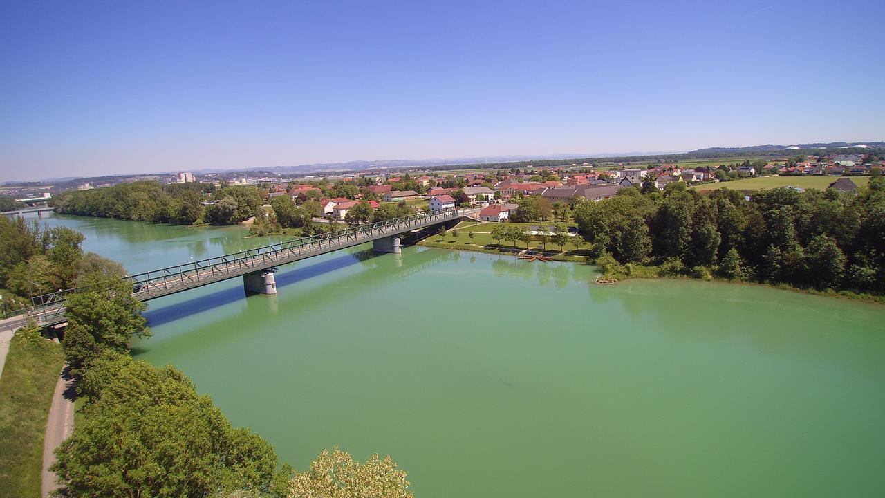 Gasthof Stoeckler Hotel Enns Buitenkant foto